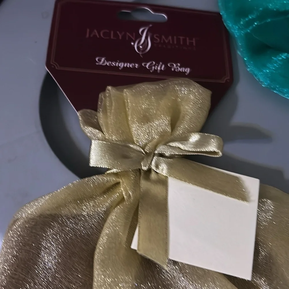 Jaclyn Smith Designer Gift Bags Set